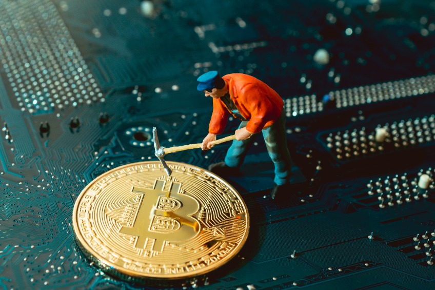 Bitcoin Miner Cipher's Bold Cash Boost Amid Q2 Losses